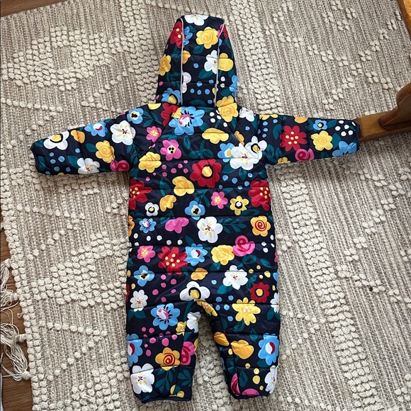 Hanna Andersson 70 or 6-12 months bunting snow suit - Picture 3 of 4